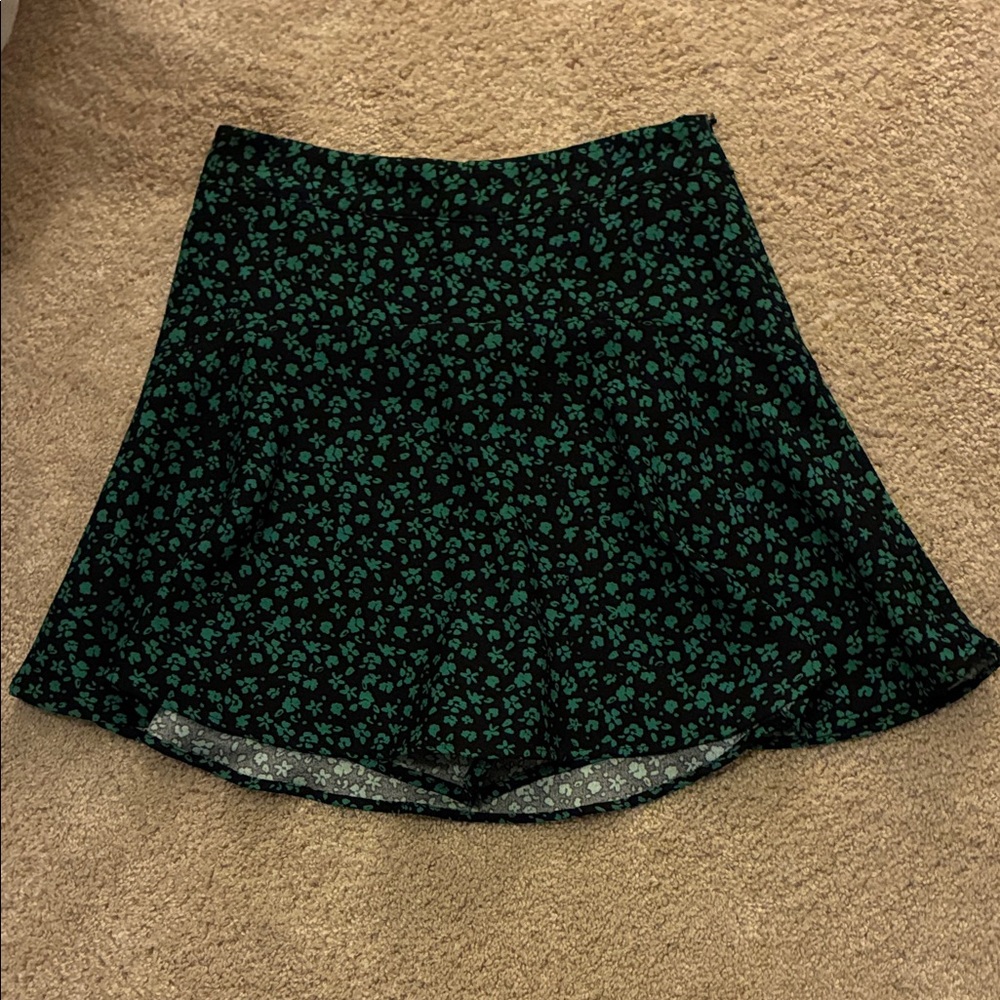 Zara Black and Green Floral Skater Skirt